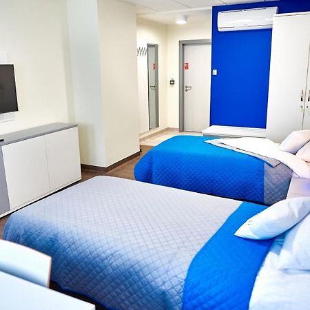 Hostel Umed Лодз Екстериор снимка