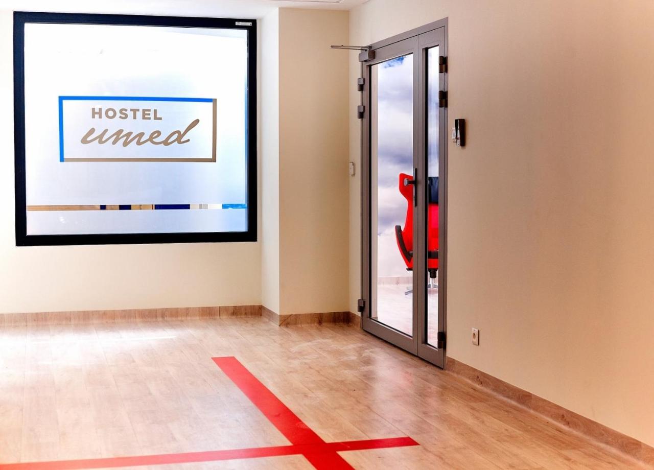 Hostel Umed Лодз Екстериор снимка