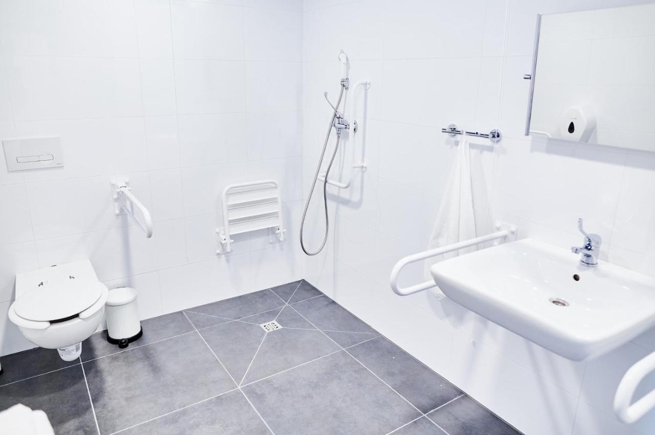 Hostel Umed Лодз Екстериор снимка